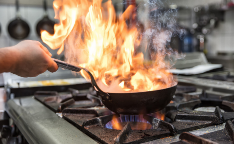 Condução térmica: o que é, como ocorre, tipos, exercícios e mais